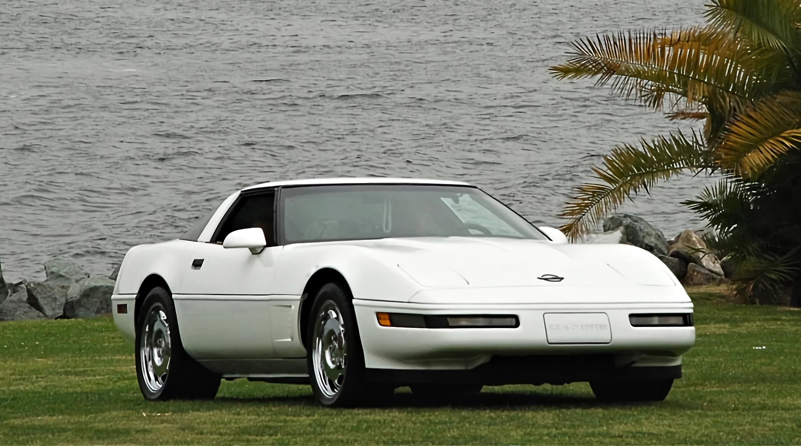 Click to Enlarge-Esc to Close Corvette Generations/C4/C4 1995 Front Coupe -2.webp